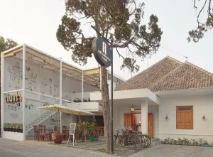 Image of Adhisthana Hotel Yogyakarta