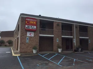 Image of America's Inn