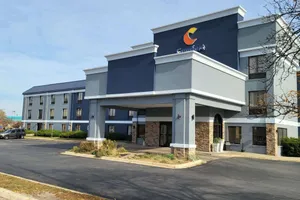 Image of Comfort Inn Bourbonnais near I-57