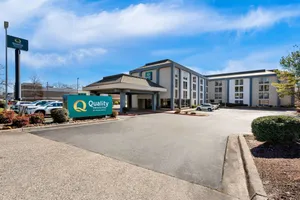 Image of Quality Inn & Suites North Little Rock