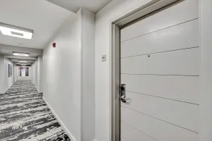 Image of Coconut Grove 10th Floor private unit Parking Included
