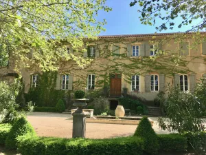 Image of B&B Maison d'Hôtes - Château de Jouques