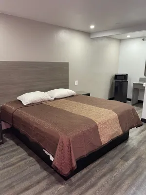 Image of Welcome Inn & Suites Anaheim