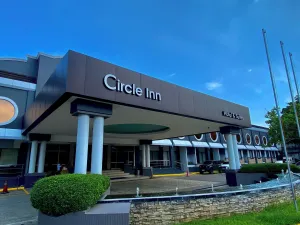 Image of Circle Inn Hotel and Suites Bacolod
