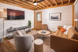 Image of Red Feather Cabins 101