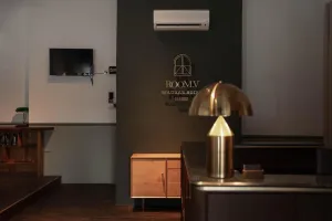 Image of Room V Jalan Sultanah By SECOM