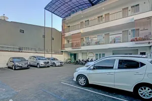 Image of Family Residence Mitra RedDoorz