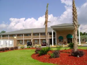 Image of Emerald Sands Inn