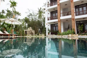 Image of Hoi An Golden Rice Villa