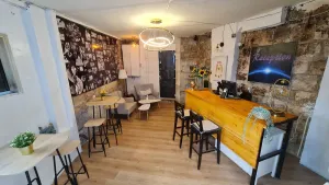 Image of Capsule & Dormitory Space-X