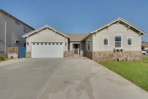 Image of Remodeled Livingston Home w/ Private Backyard!