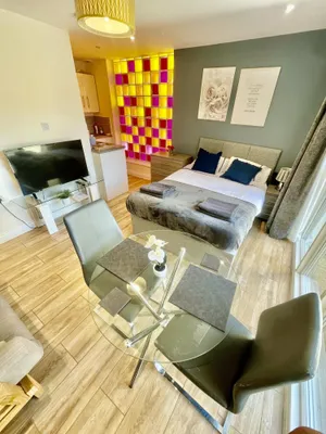 Image of cambridge city centre immaculate Studio sleeps 2 - central location paradise street