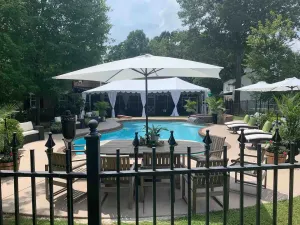 Image of Boyd Harvey Main House & Carriage House