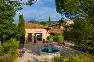 Image of Logis Hotel Noemys pont de l'Etoile