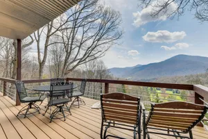 Image of Maggie Valley Gem with Blue Ridge Mtn View and Hot Tub