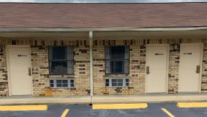 Image of Luxury Inn Forrest City