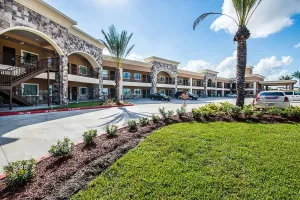 Image of Econo Lodge Inn & Suites Houston NW-Cy-Fair