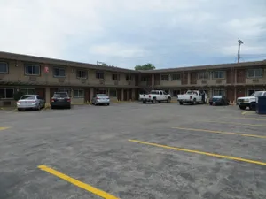 Image of Broadway Inn