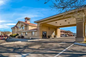 Image of SureStay Hotel by Best Western Fernley