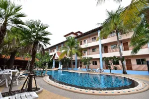Image of Ampan Resort & Apartment