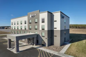 Image of Riverstone Suites by Cobblestone Hotels - Chippewa Falls