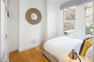 Image of Lovely Designer 1 Bedroom Shepherd's Bush 7 min to Tube