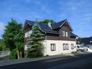Image of Pension & Ferienwohnung Oberhof 810 M