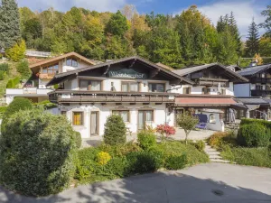 Image of Weinberghof I