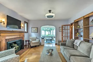 Image of Walkable New Haven Retreat with Ocean Views!