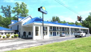 Image of Days Inn by Wyndham Harriman
