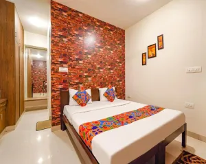 Image of FabExpress Kings Suites HRBR Layout - Nr Manyata Tech Park