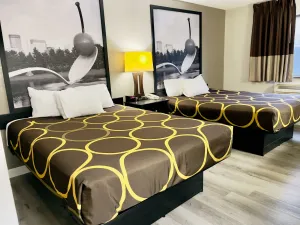 Image of Super 8 by Wyndham Shakopee