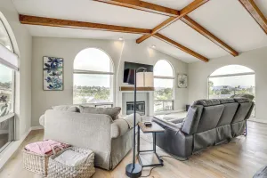 Image of San Marcos Getaway w/ Deck & Lake Views!