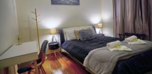 Image of Wollongong station holiday house with Wi-Fi,75 Inch TV, Netflix,Parking,Beach