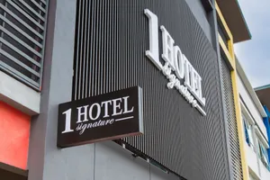 Image of 1 Hotel Signature