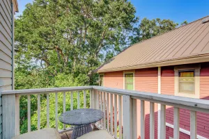 Image of Dog-friendly 'columbia Cottage' in Hood River!
