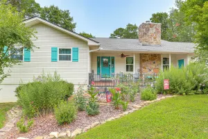 Image of Charming Fairfield Bay Home on Golf Course