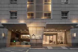 Image of Lakeshore Hotel Metropolis