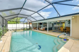 Image of Fish, Swim & Relax: Canal-front Port Charlotte Gem
