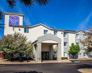 Image of Sleep Inn & Suites Davenport - Quad Cities