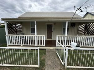 Image of Charming 3 bedroom Cottage