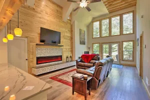 Image of New Construction With Modern Design & Hot Tub!