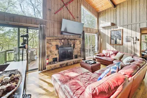 Image of Charming Porter House In The Heart Of The Poconos 4 Bedroom Chalet