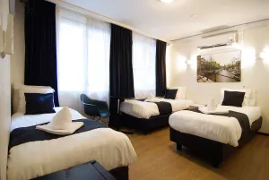 Image of Weber Hotel 117