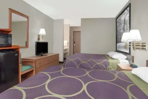 Image of Super 8 by Wyndham Evansville East
