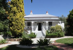 Image of Fairbank House