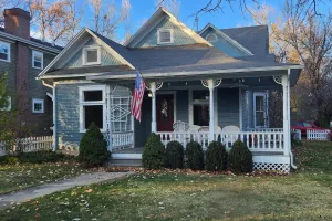 Image of City Park Charm - Vintage Home with Modern Comforts