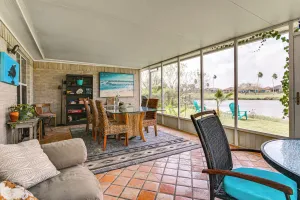 Image of 11 Mi to Isla Blanca Beach: Townhome w/ Lake Views