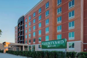 Image of Courtyard by Marriott New York Queens/Fresh Meadows