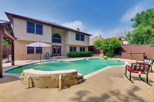Image of 7 Mi to Lewisville Lake: Spacious Denton Home